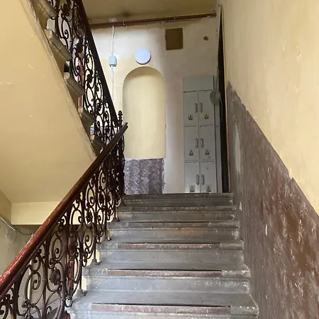 Elegancki 60 M2 W Centrum Miasta, Balkon, Parking Bezplatny Апартаменты *