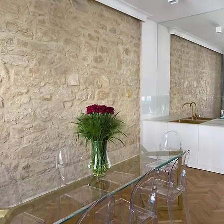 Elegancki 60 M2 W Centrum Miasta, Balkon, Parking Bezplatny Апартаменты Ченстохова