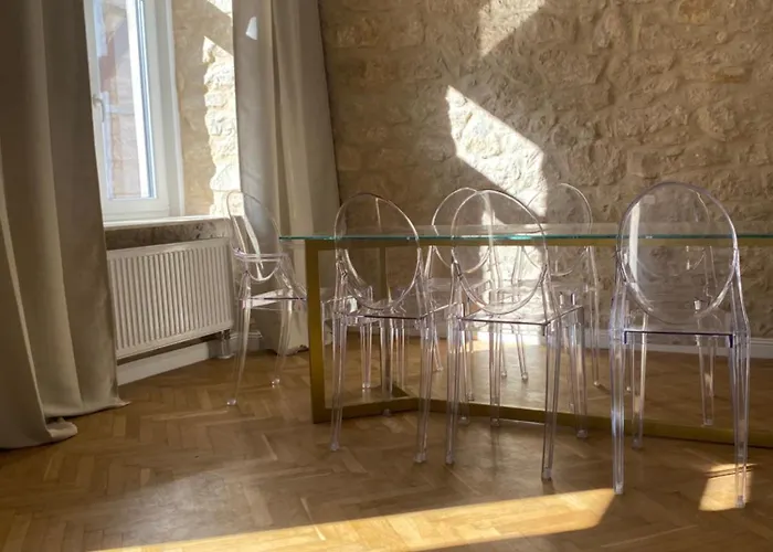 Elegancki 60 M2 W Centrum Miasta, Balkon, Parking Bezplatny * Ζεστοκόβα